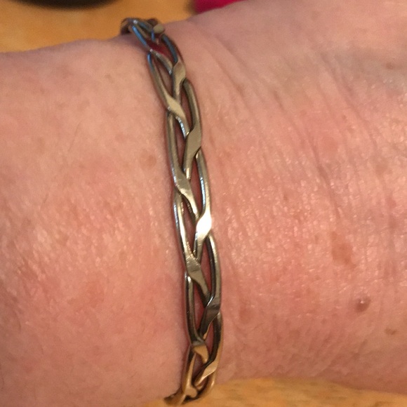Braided silver tone cuff bracelet - Picture 5 of 7